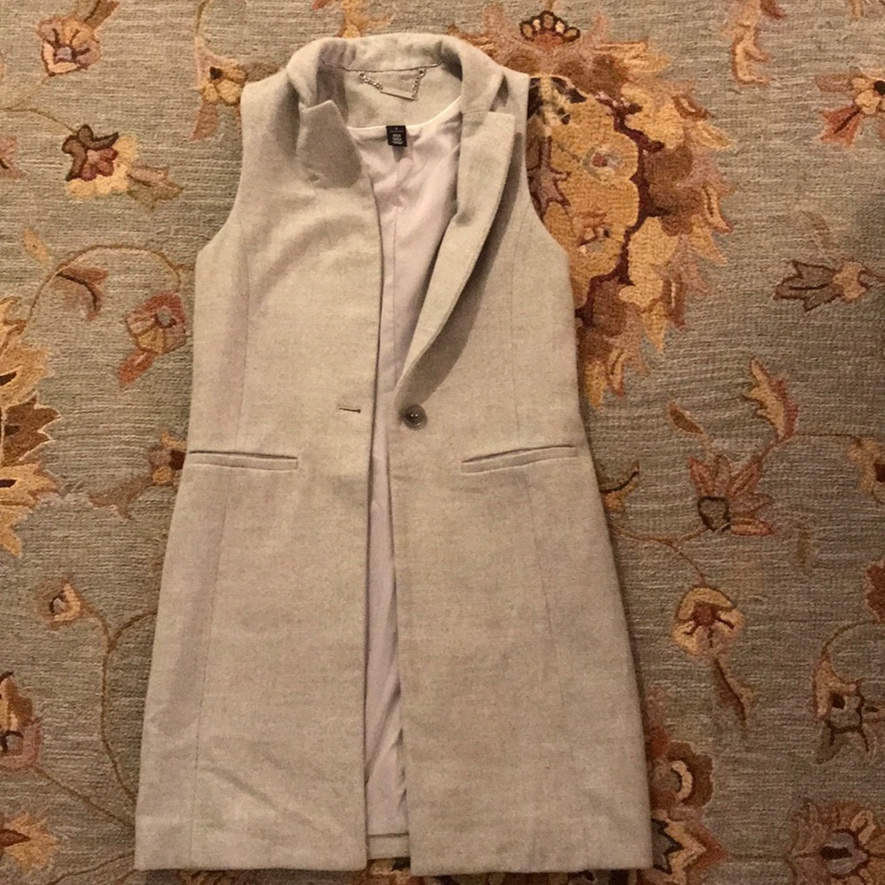 Fashionable, Light Gray lined Soft  Wool Long Vest
